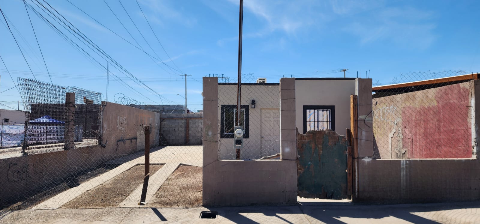 CASA EN RENTA EN VALLE DEL PEDREGAL